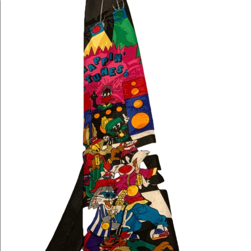 Looney tunes tie!!